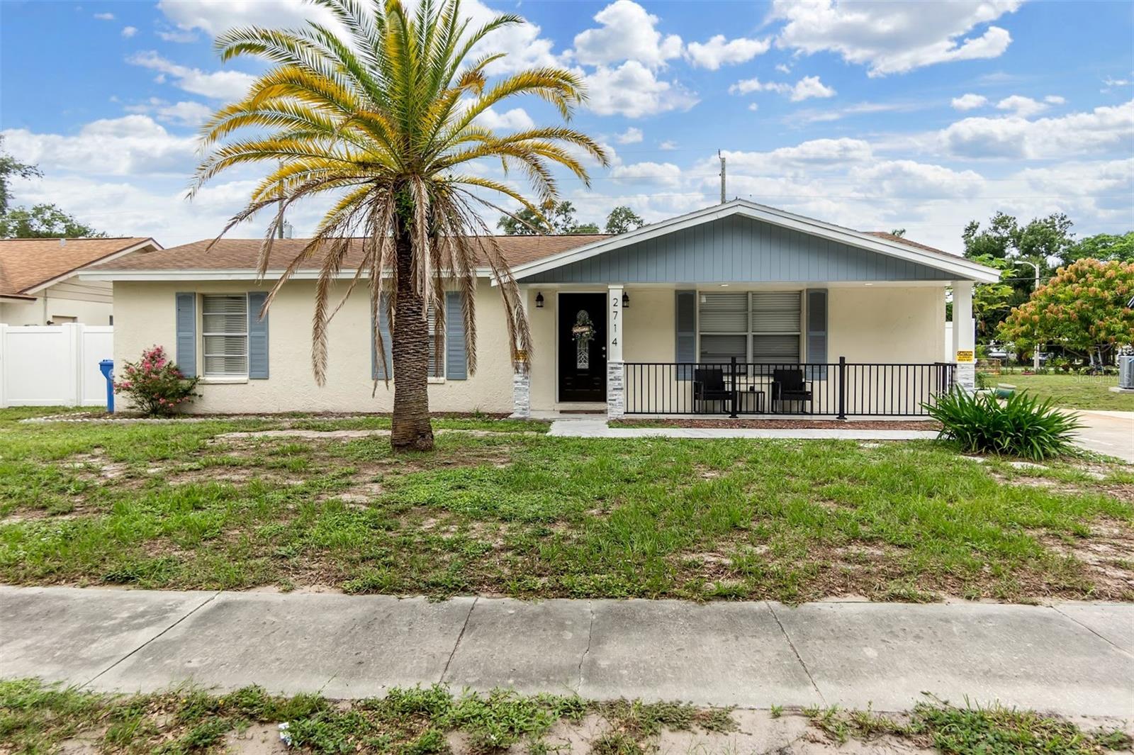 2714 42ND ST W Property Photo 1