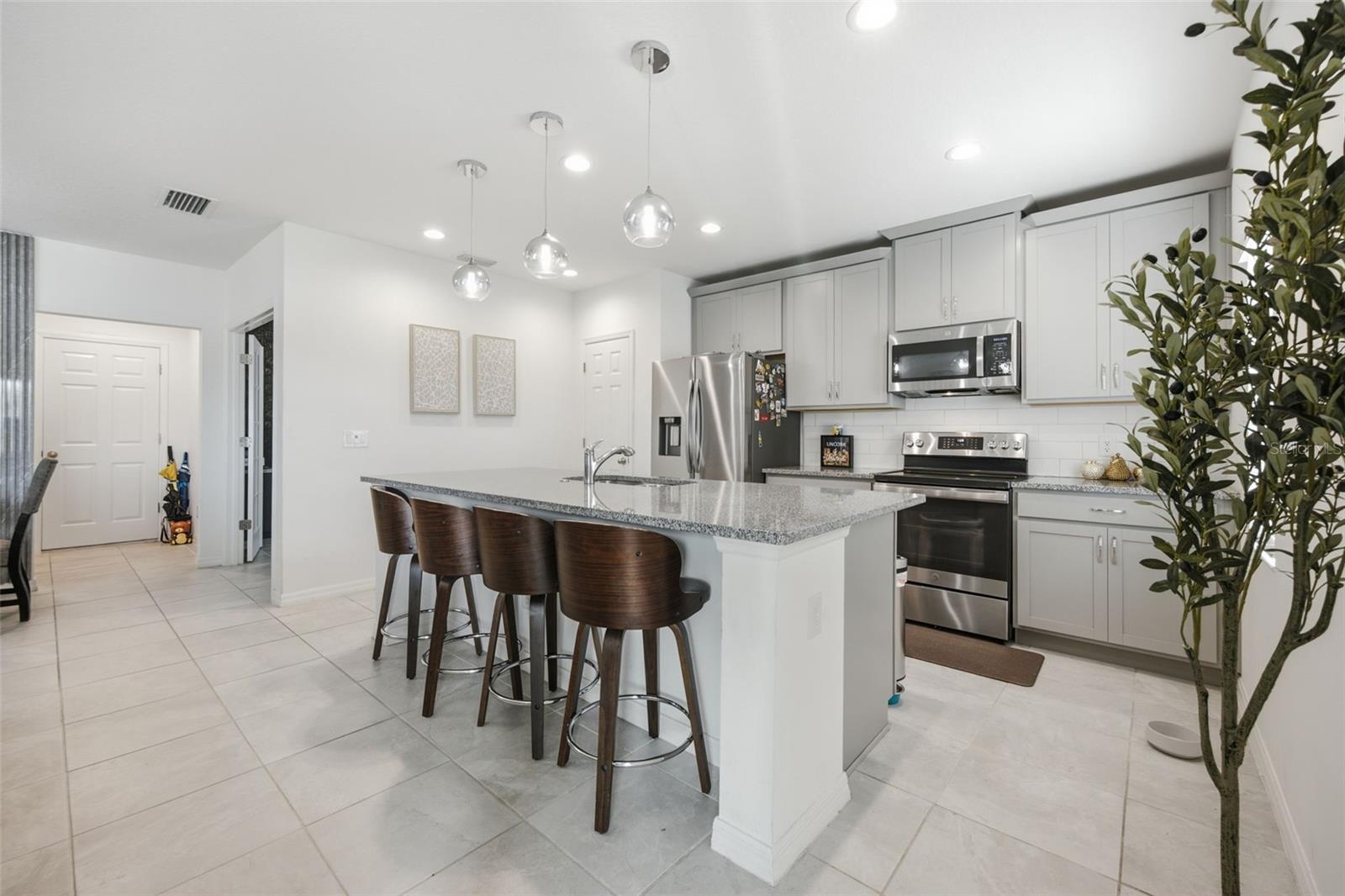 1466 Woodmont Blvd Property Photo 15