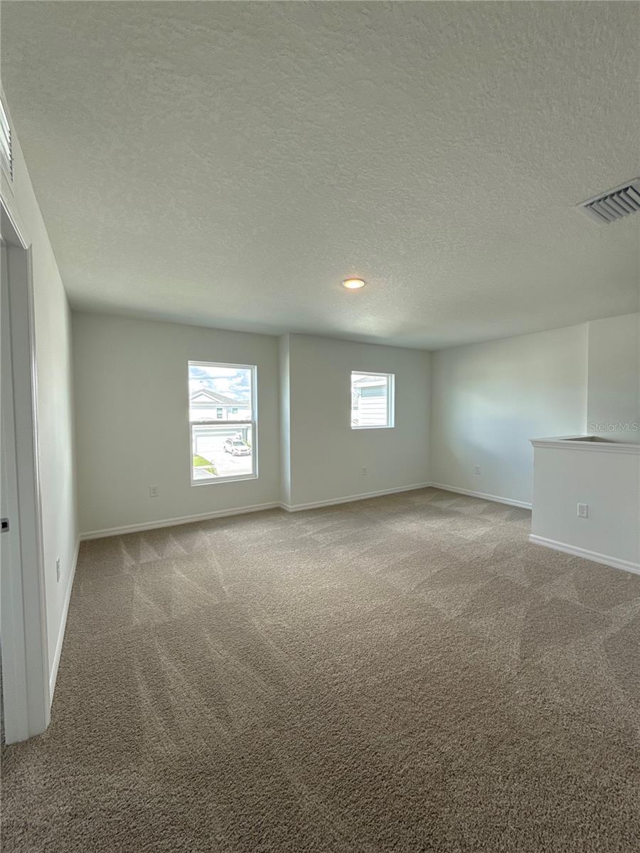 13025 Red Deer Pl Property Photo 8