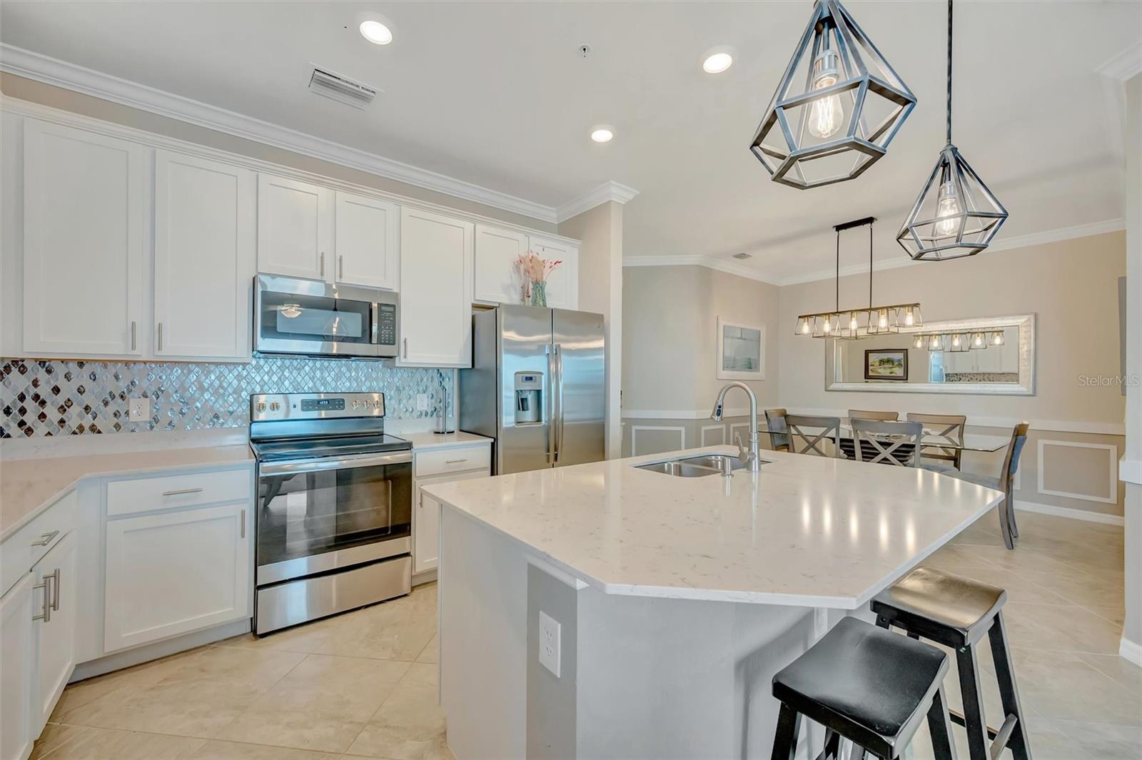 920 Tidewater Shores Loop #308 Property Photo 9