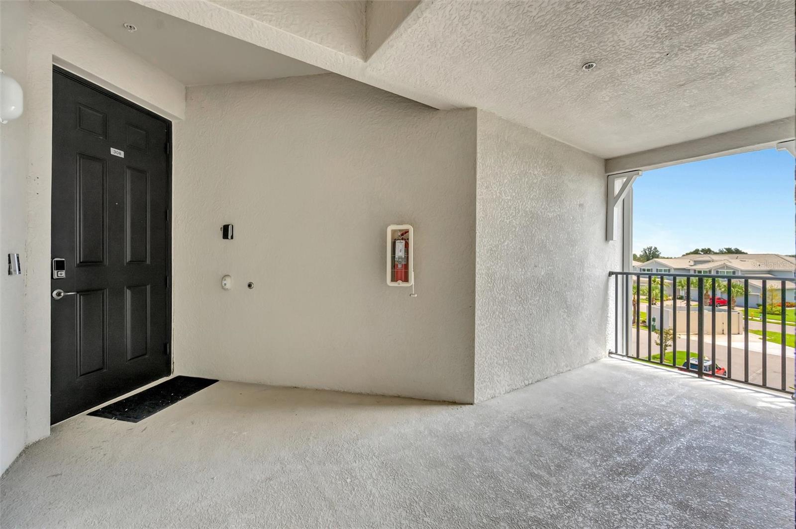 920 Tidewater Shores Loop #308 Property Photo 54