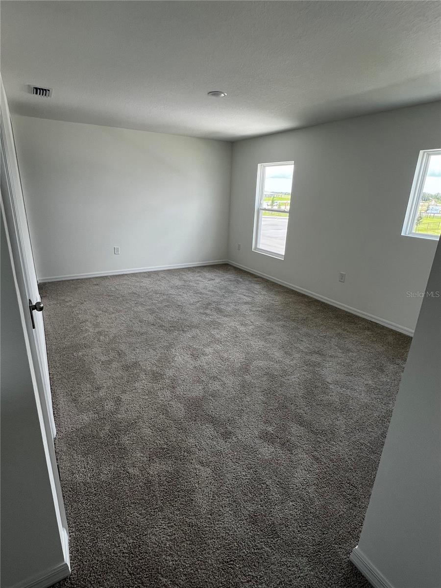 12918 Red Deer Pl Property Photo 7
