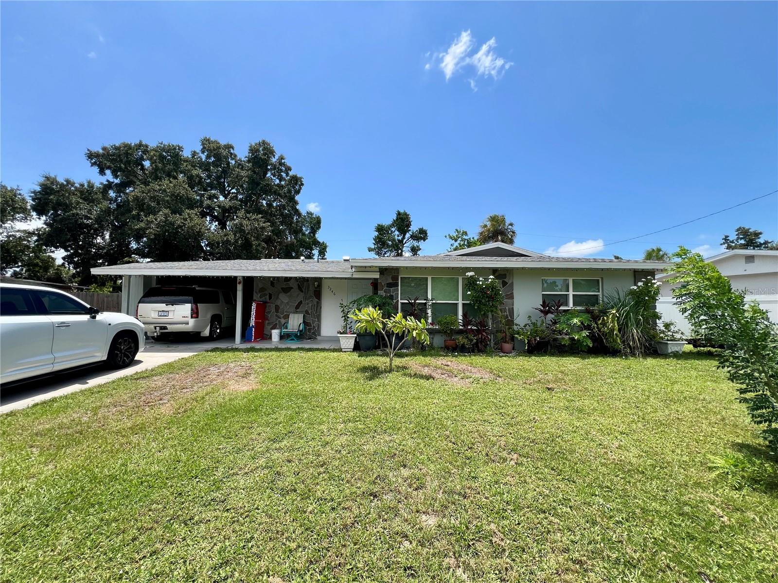 3246 Eagle St Property Photo 1