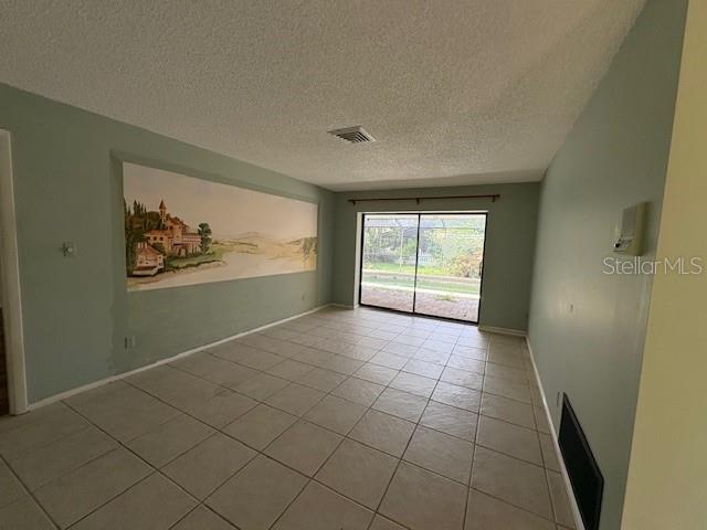 4240 Charing Cross Rd Property Photo 3