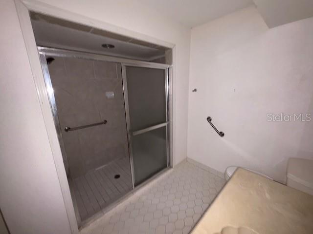4240 Charing Cross Rd Property Photo 8