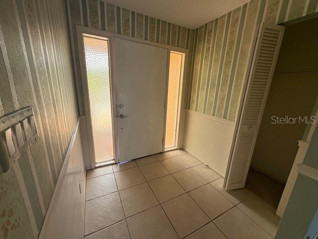4240 Charing Cross Rd Property Photo 9