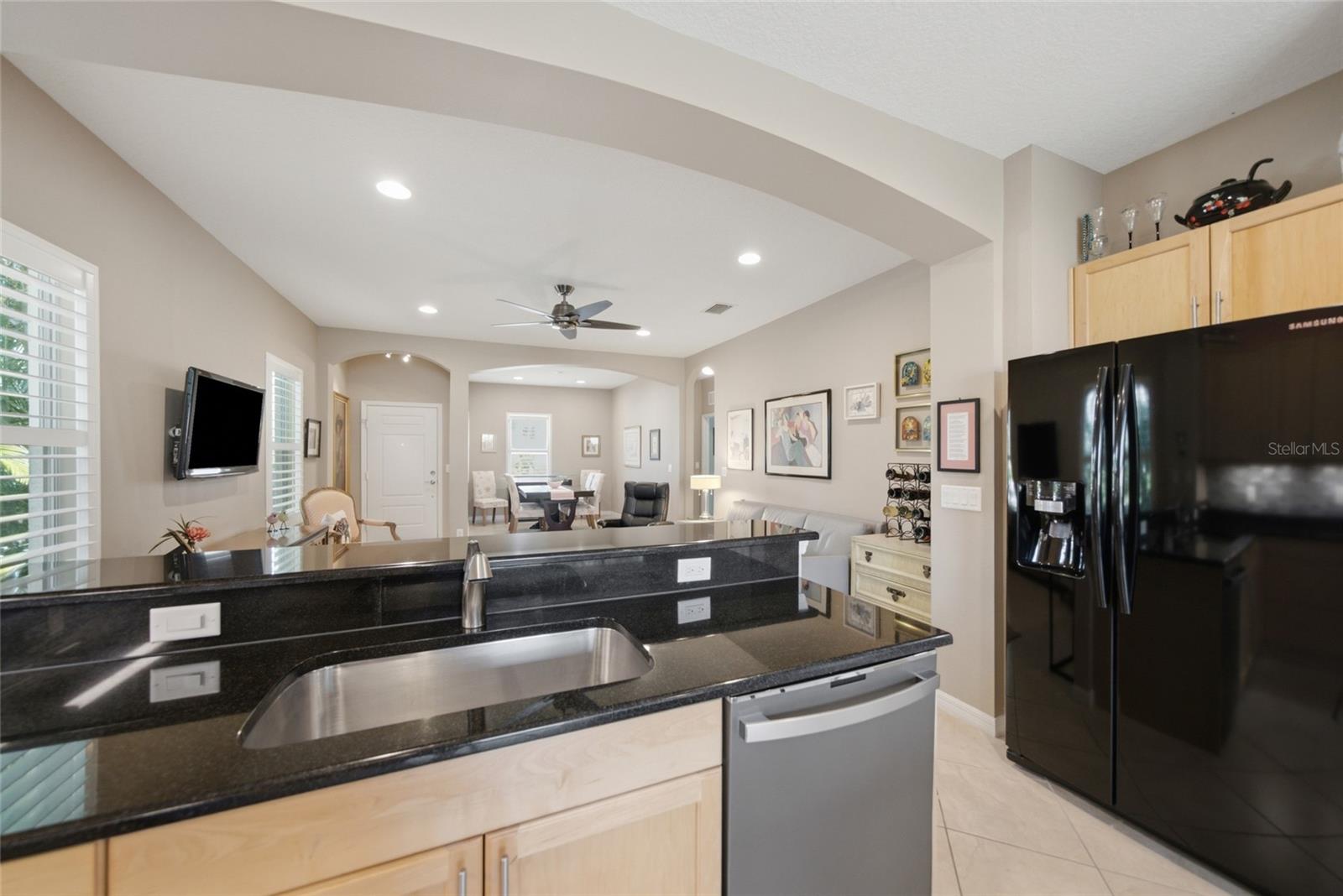 5002 Boston Common Gln Property Photo 4