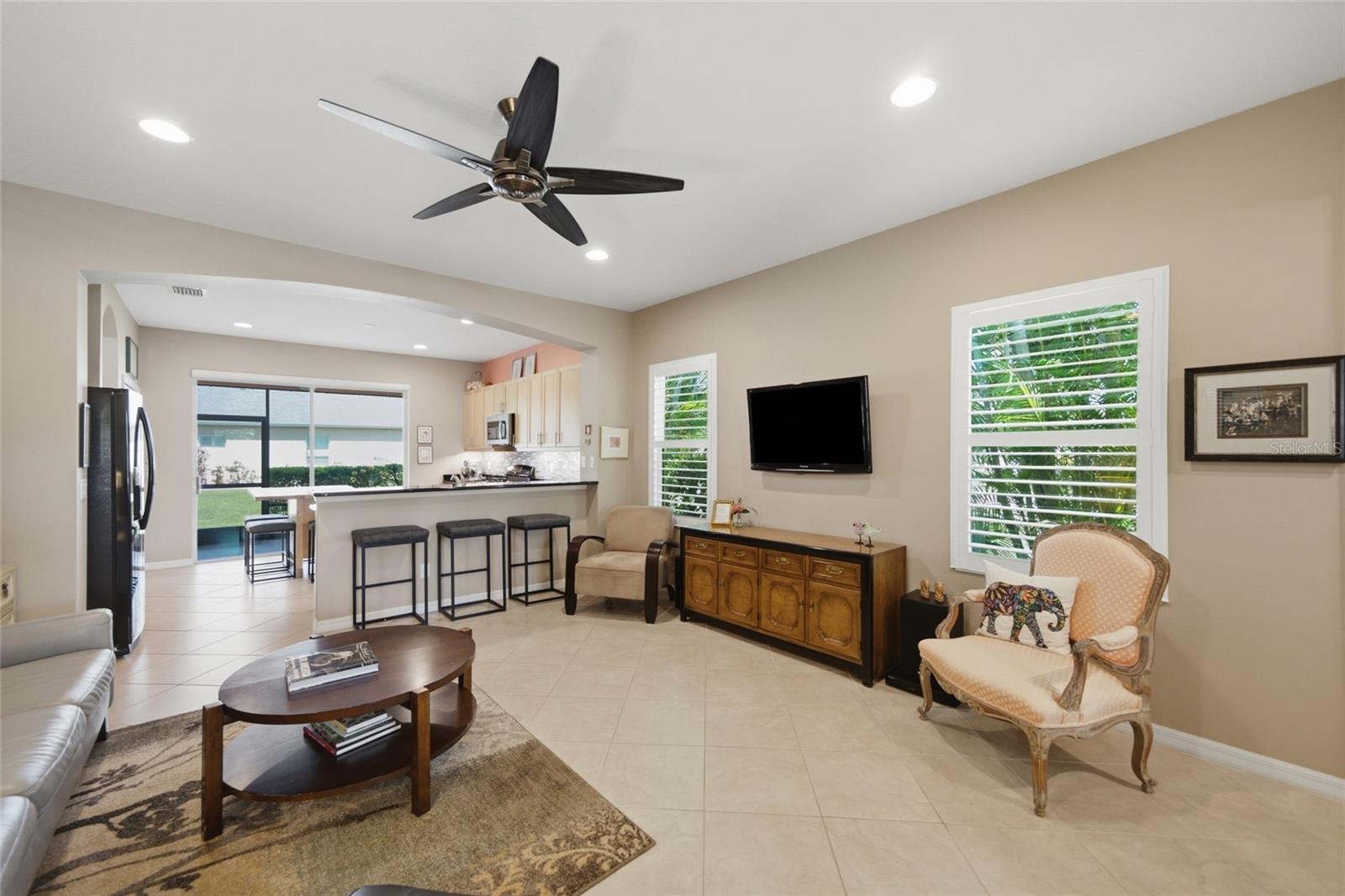 5002 Boston Common Gln Property Photo 11