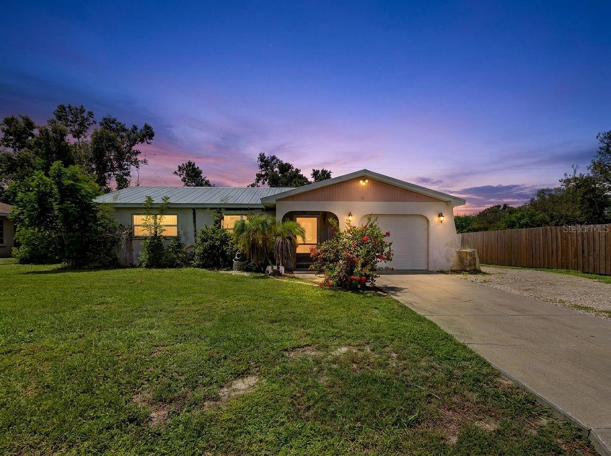 355 TRINITY RD Property Photo 1