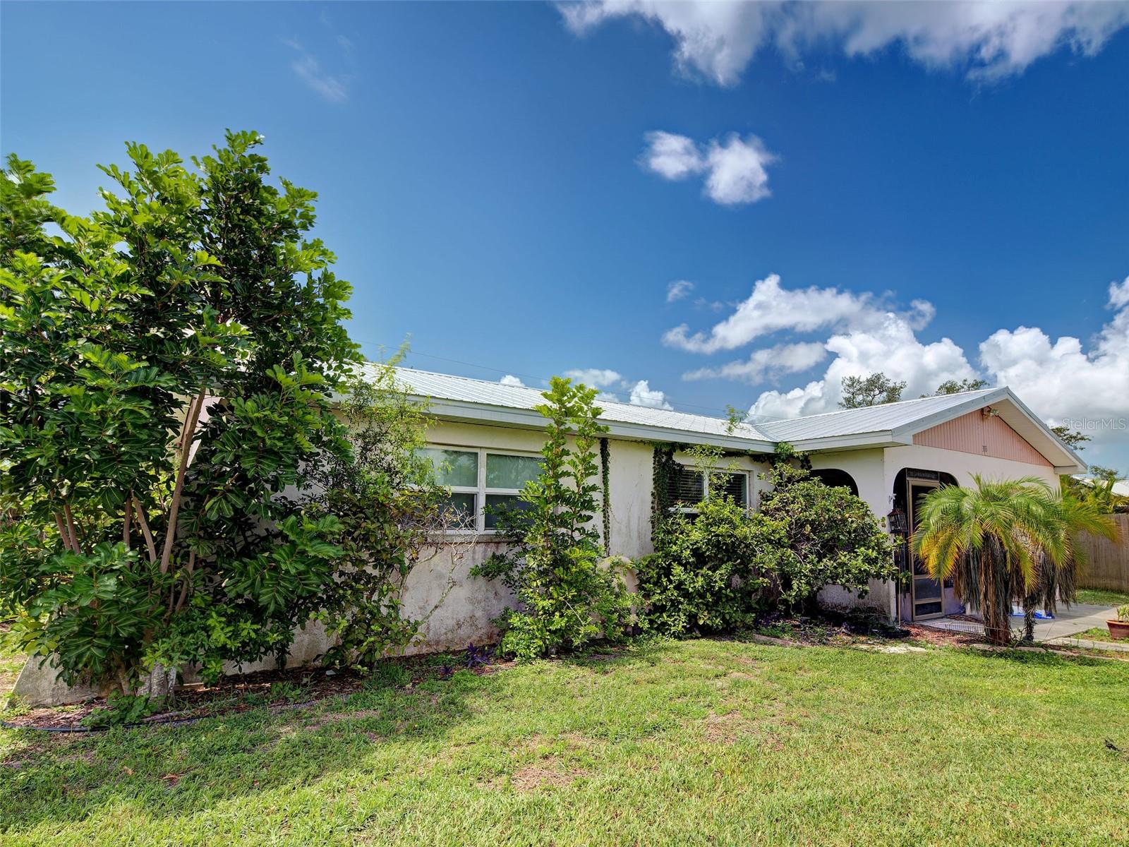 355 Trinity Rd Property Photo 5