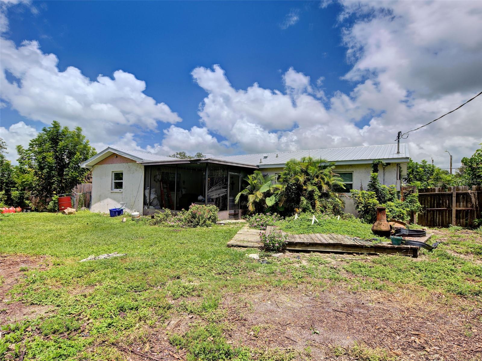 355 Trinity Rd Property Photo 12