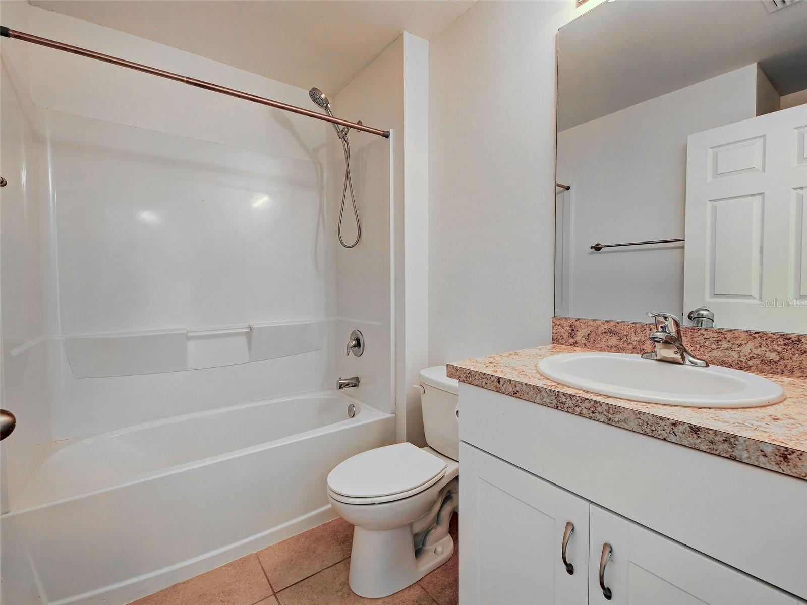 5442 Guidepost Ter Property Photo 8