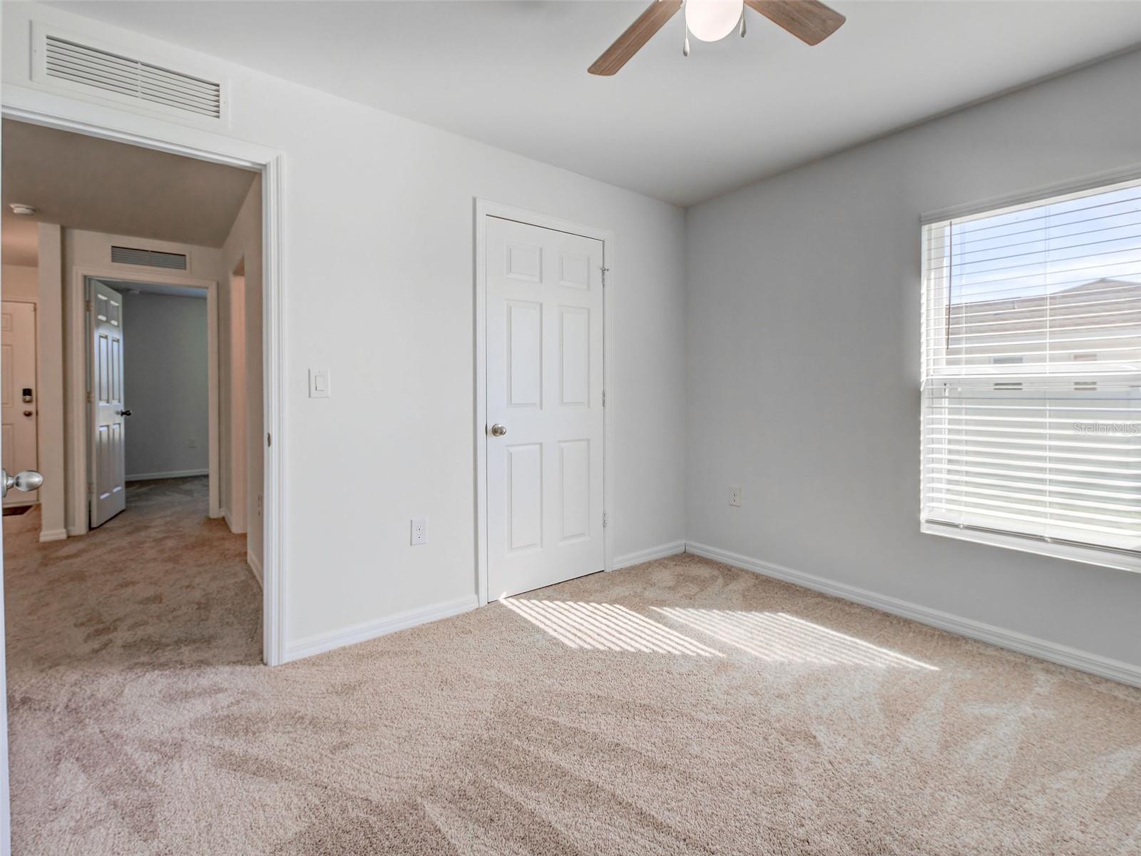 5442 Guidepost Ter Property Photo 11
