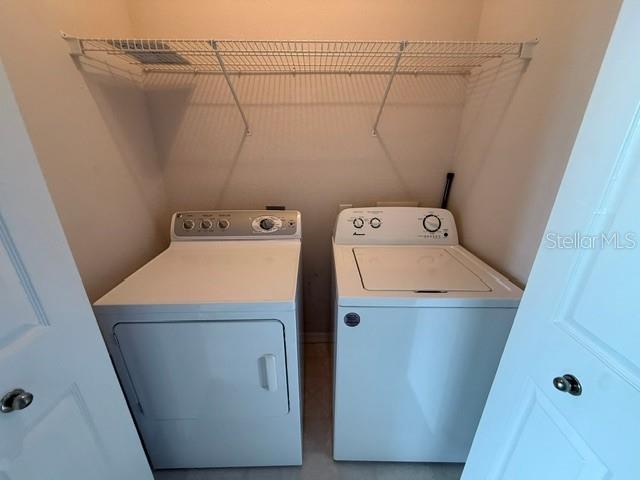 5180 Northridge Rd #308 Property Photo 10