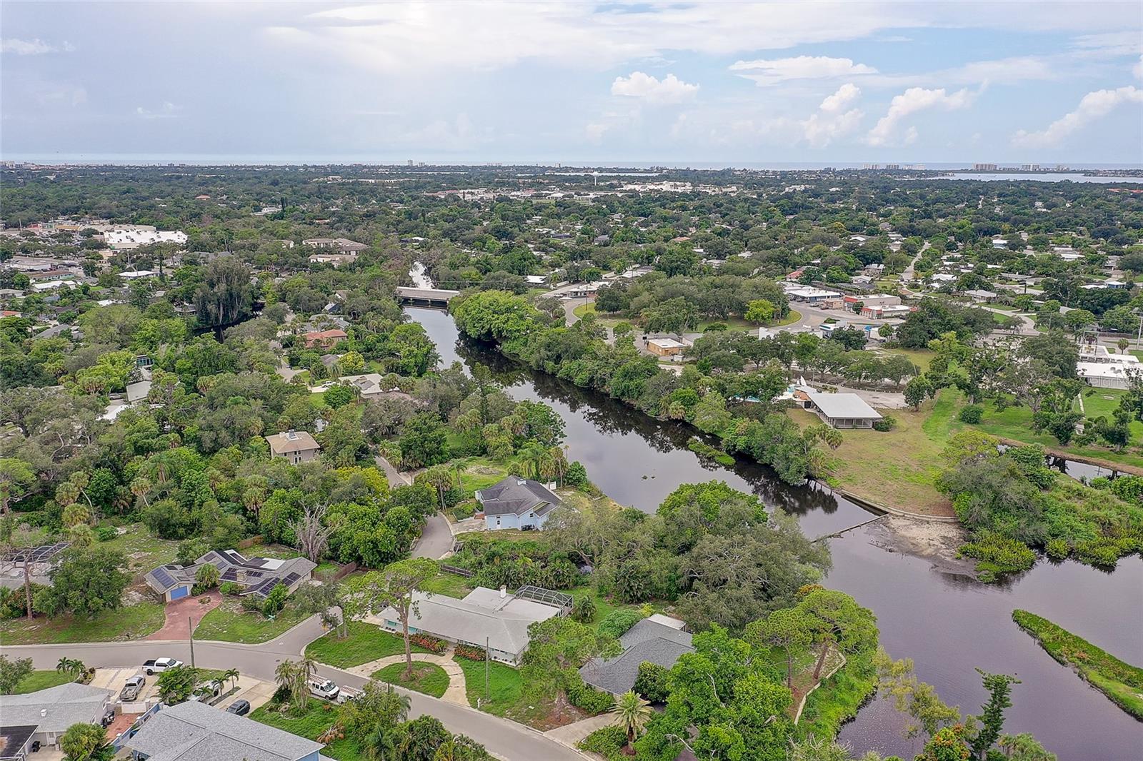 3214 N Seclusion Dr Property Photo 45
