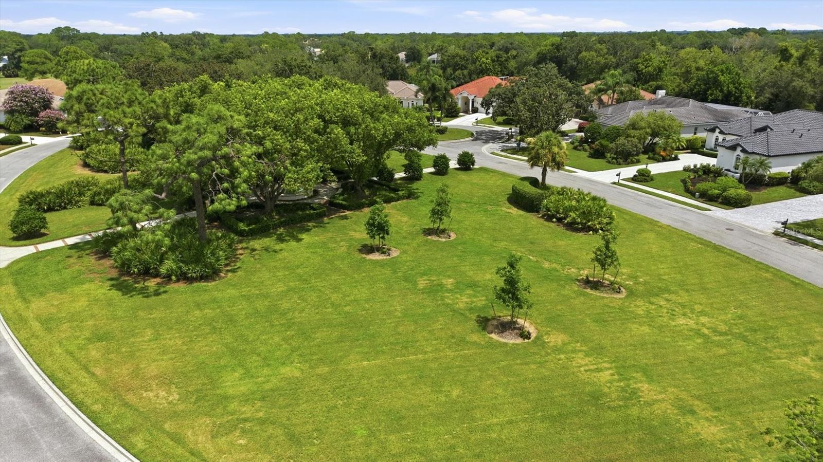 7825 Wilton Crescent Cir Property Photo 45