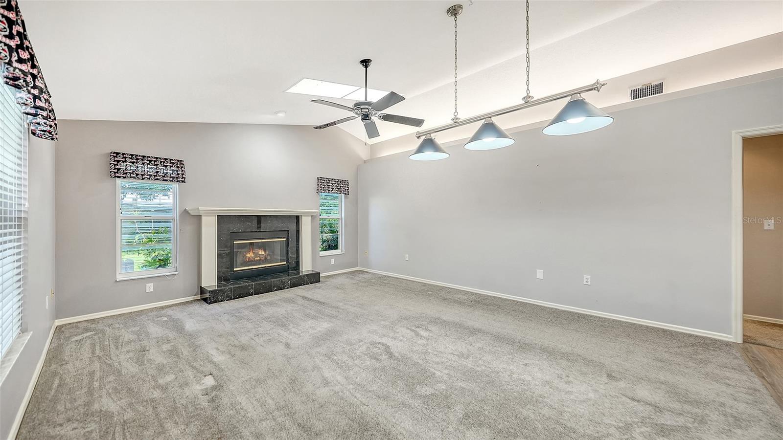 4494 Diamond Cir E Property Photo 17