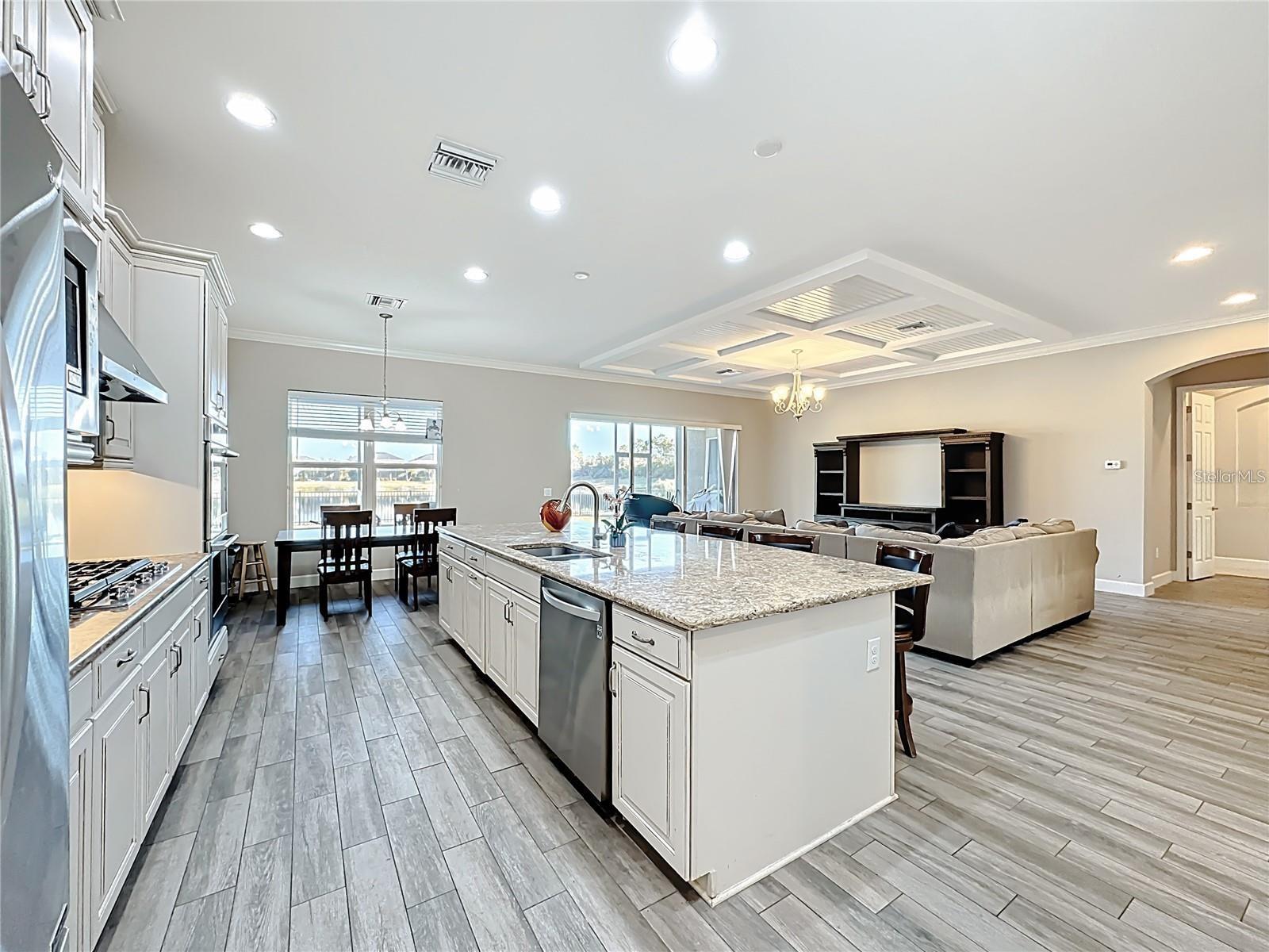 6006 Anise Drive Property Photo 16