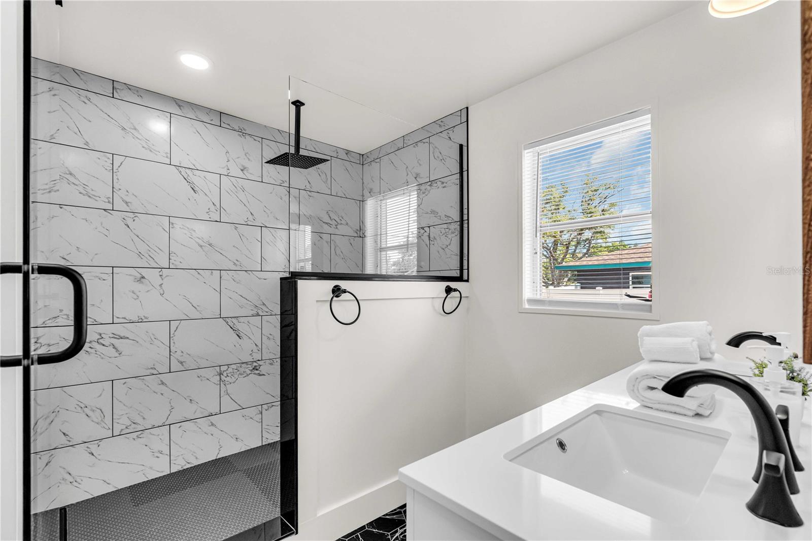 4610 Ardale St Property Photo 18
