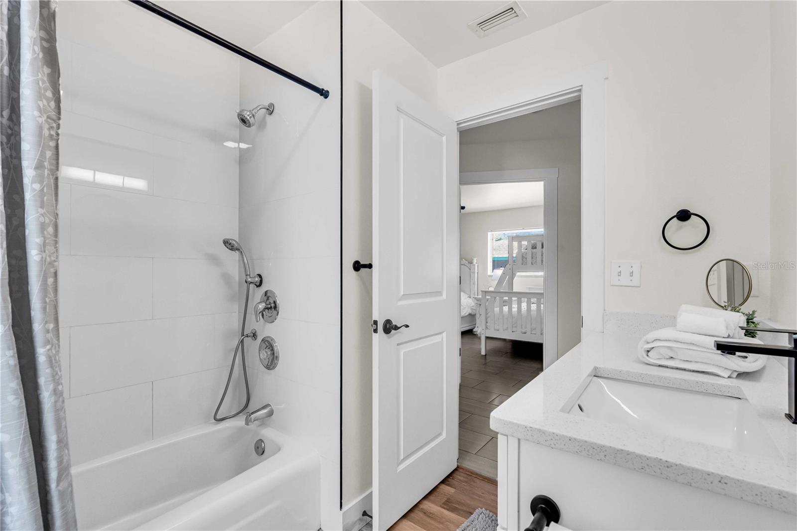 4610 Ardale St Property Photo 30