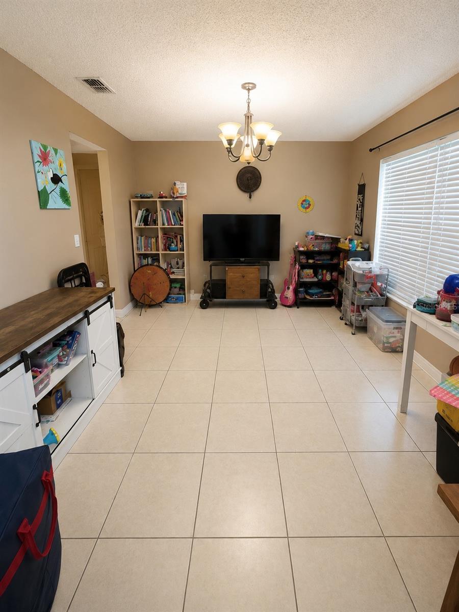 2254 Marble Ave Property Photo 6