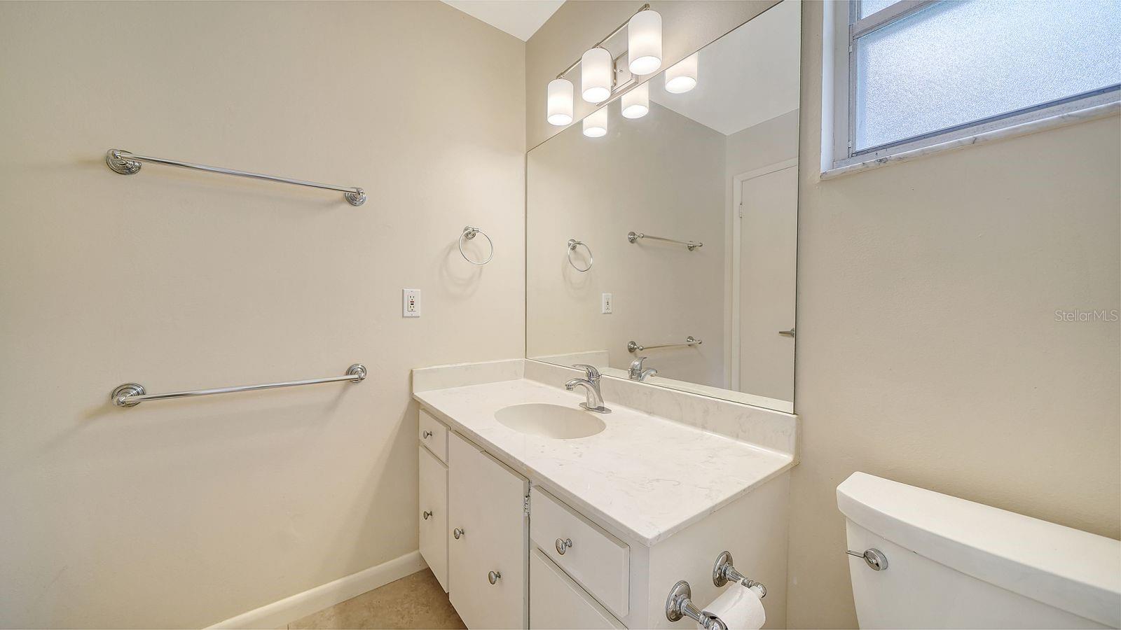 3961 Ashwood Ln #44 Property Photo 23