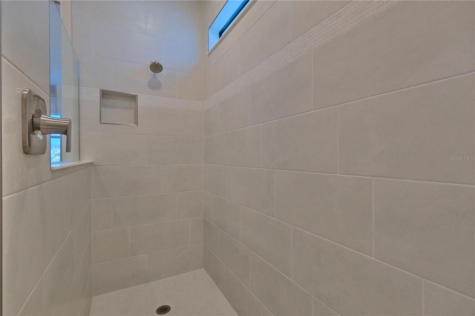 818 Pintail Cv Property Photo 35