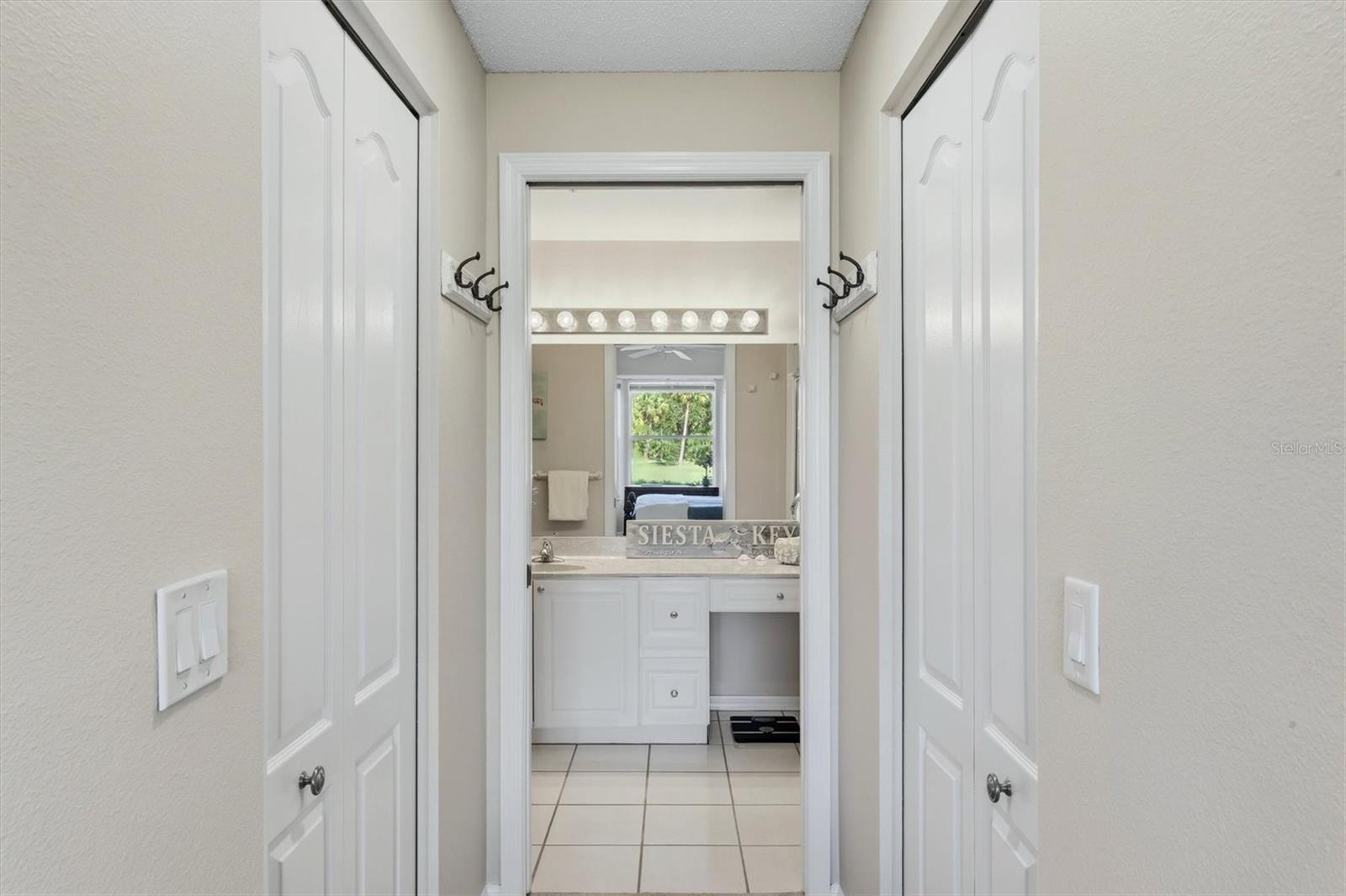 9590 High Gate Dr #1912 Property Photo 20