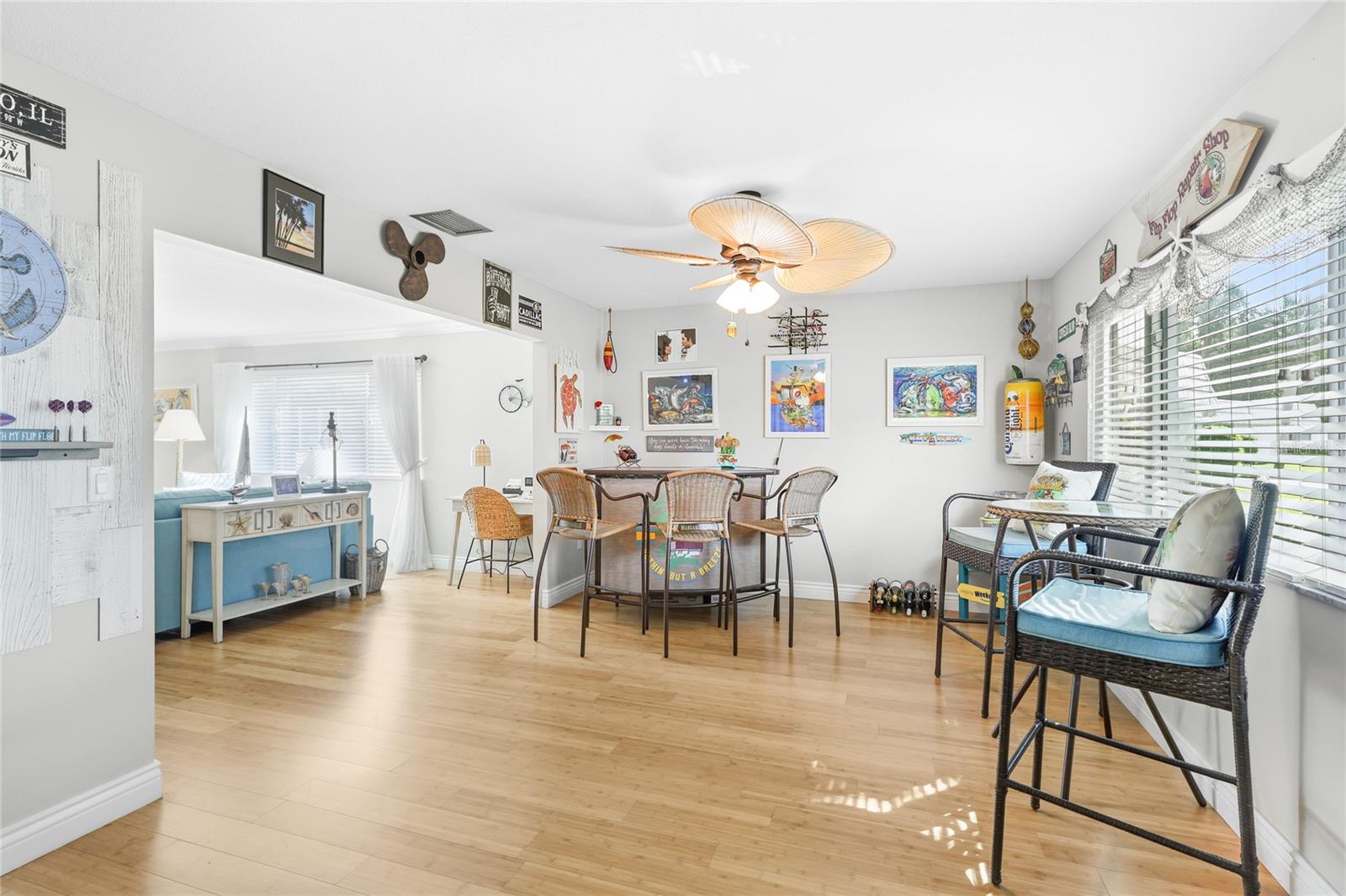 2740 Riverbluff Pkwy #v107 Property Photo 16