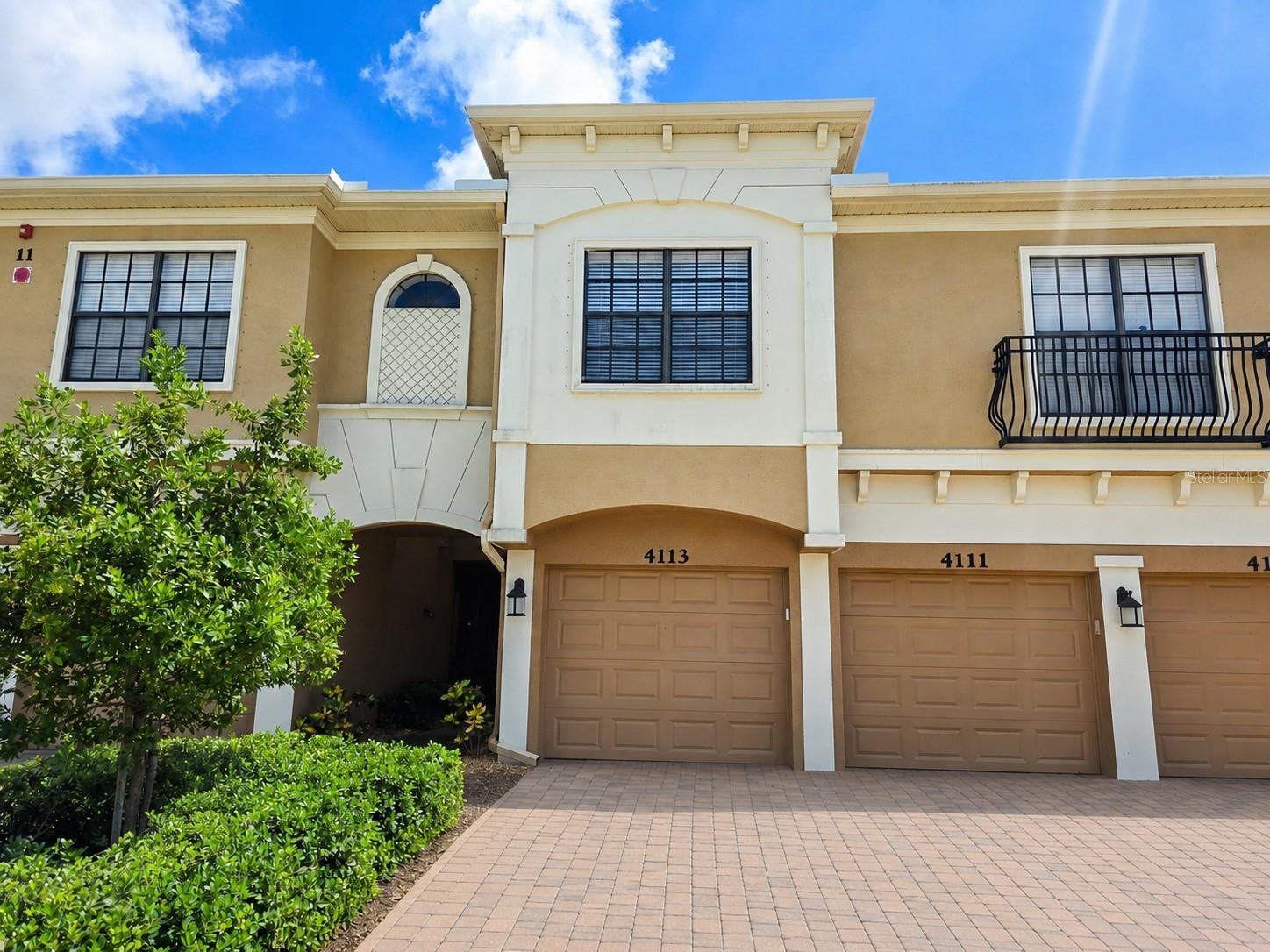 4113 OVERTURE CIR Property Photo 1
