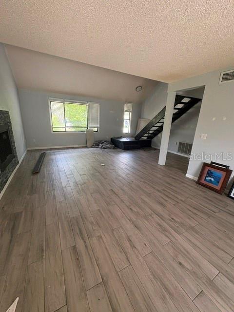 7362 Edinburgh Way Property Photo 5