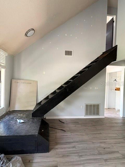 7362 Edinburgh Way Property Photo 7