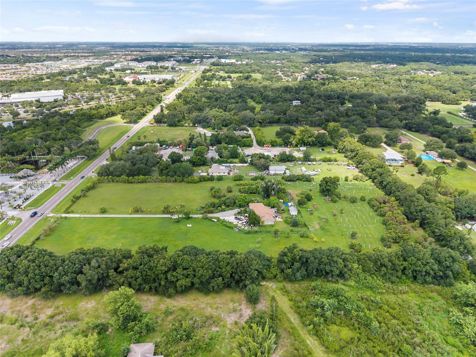 16305 E State Road 64 Property Photo 8