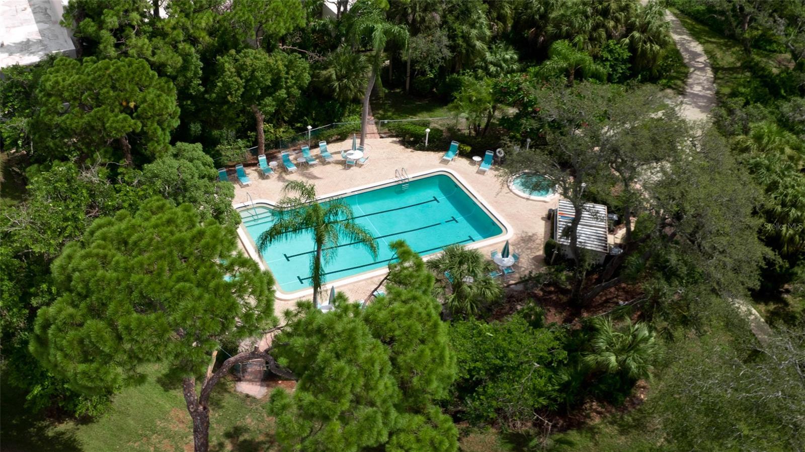 401 Palm Tree Dr #n/a Property Photo 36