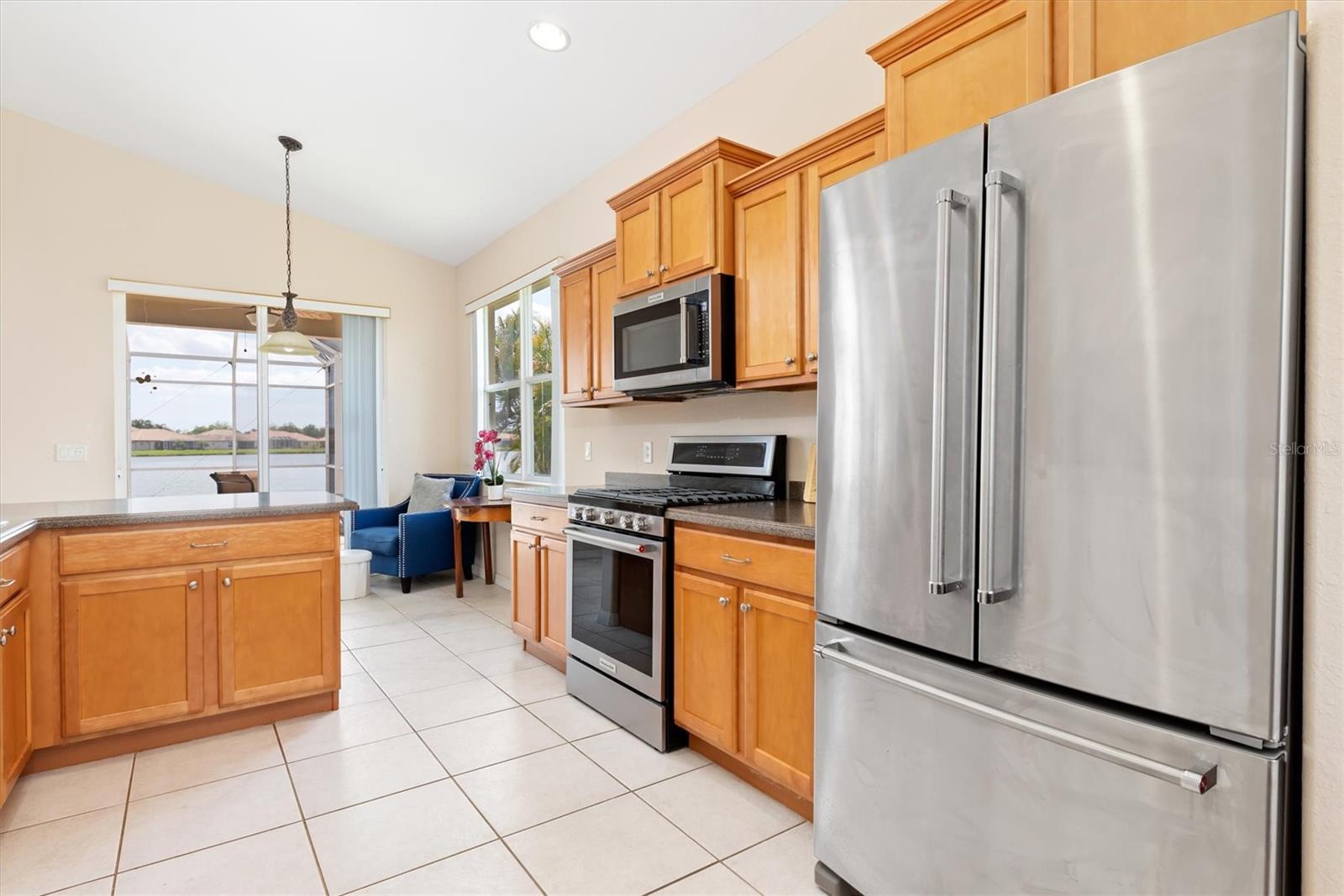 6918 74th Street Cir E Property Photo 13