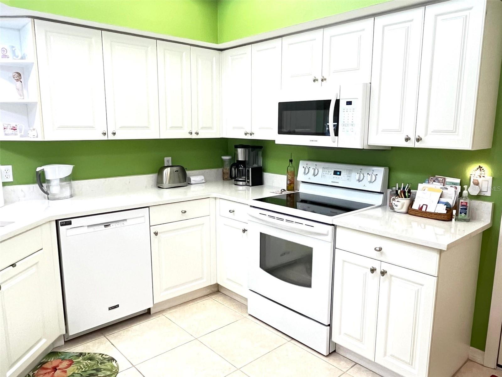 6854 Fairview Ter #6854 Property Photo 12