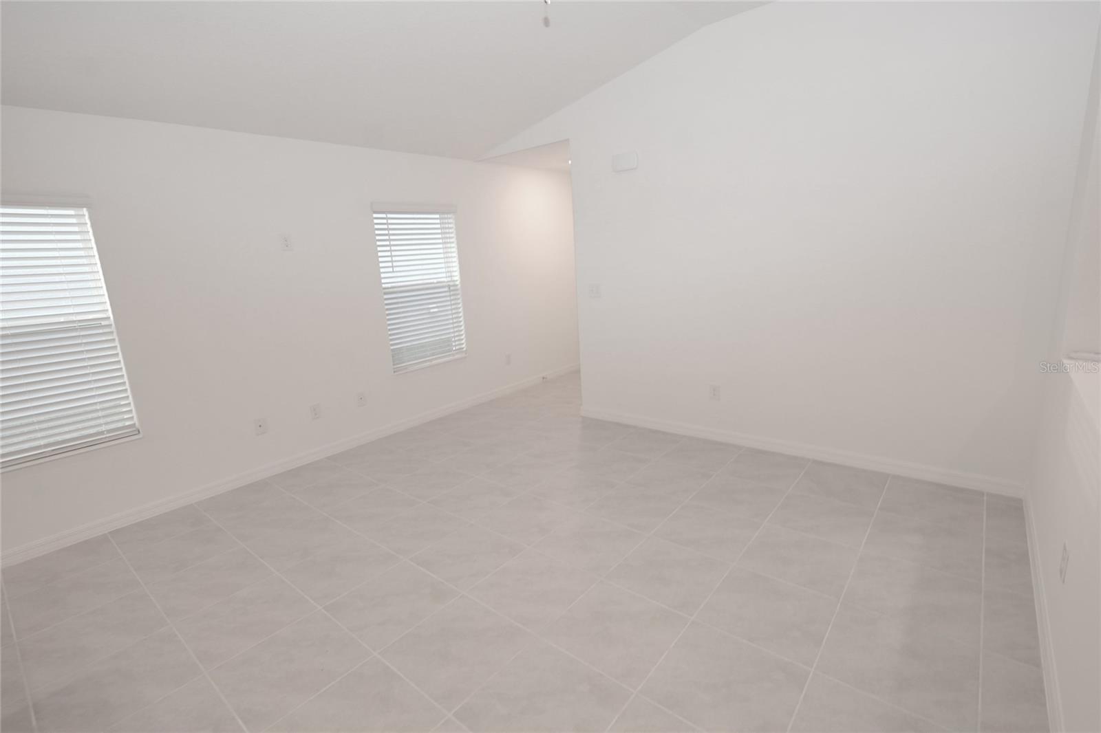 9532 Sandy Bluffs Circle Property Photo 12