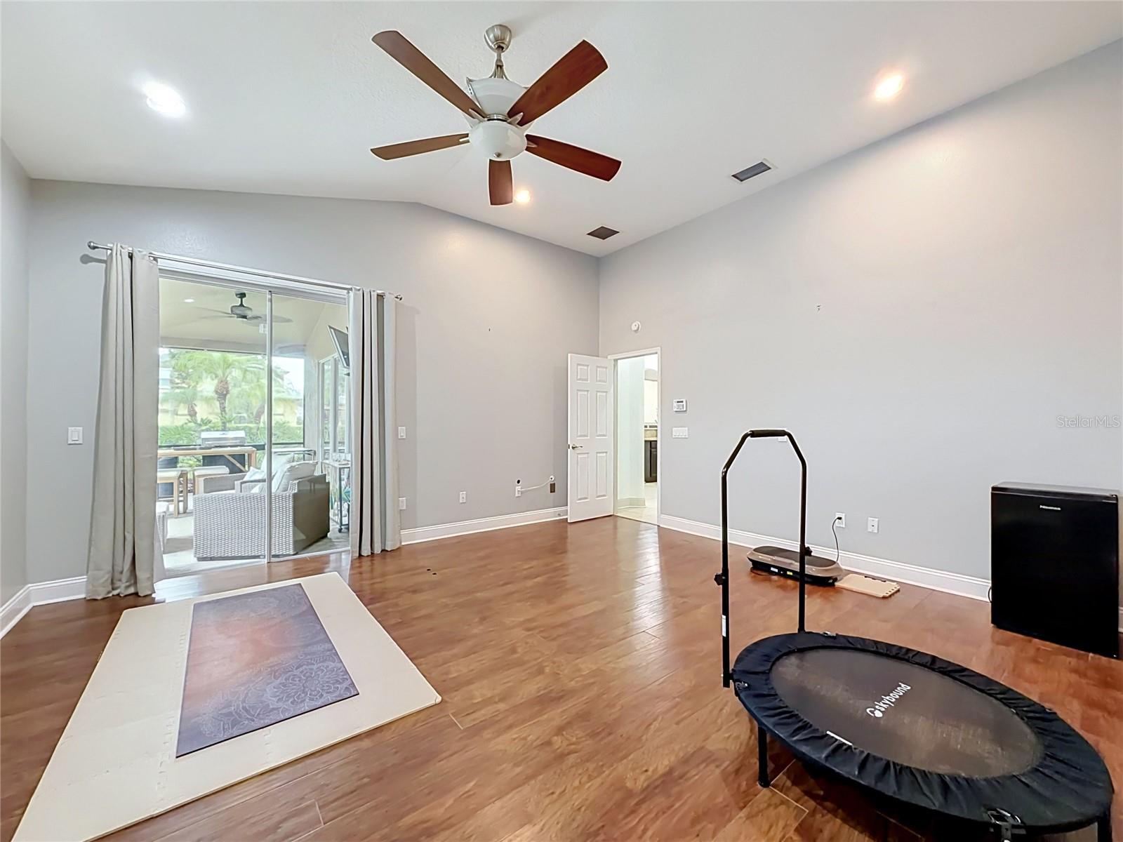5846 Bent Grass Dr Property Photo 18