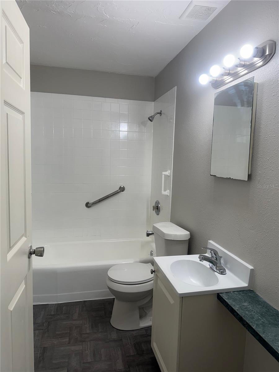 2425 Dixie Ave Property Photo 18