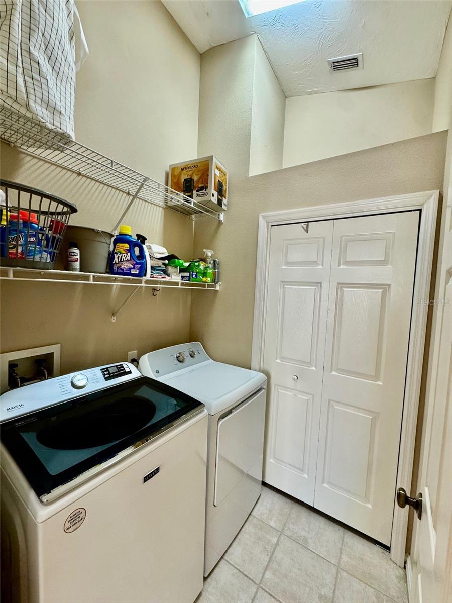 7330 Kensington Ct Property Photo 20