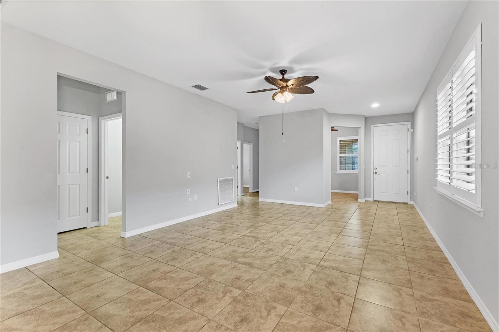 19010 Mangieri St Property Photo 4