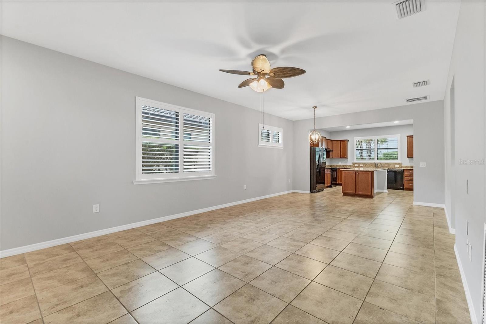 19010 Mangieri St Property Photo 5