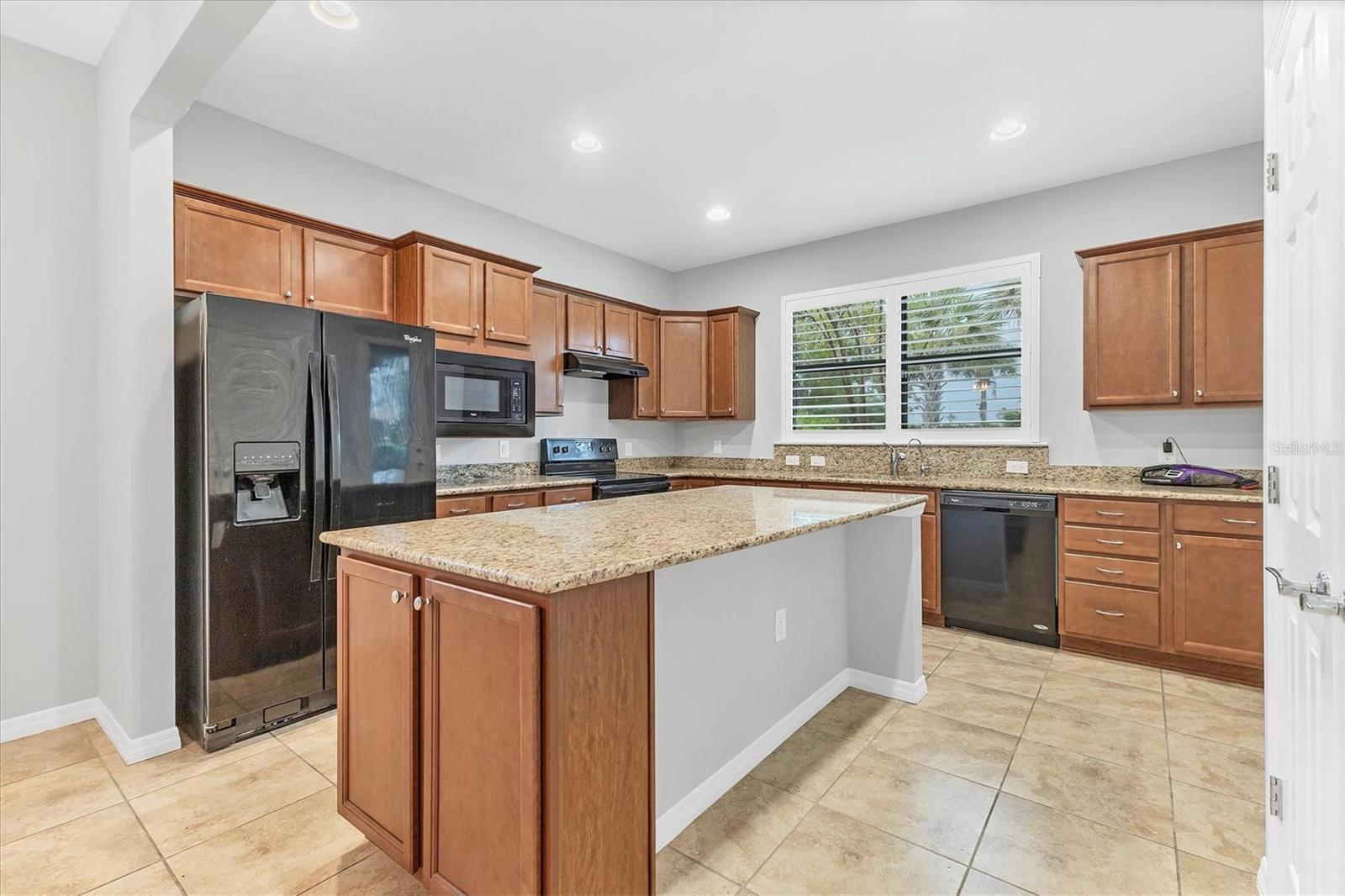 19010 Mangieri St Property Photo 7