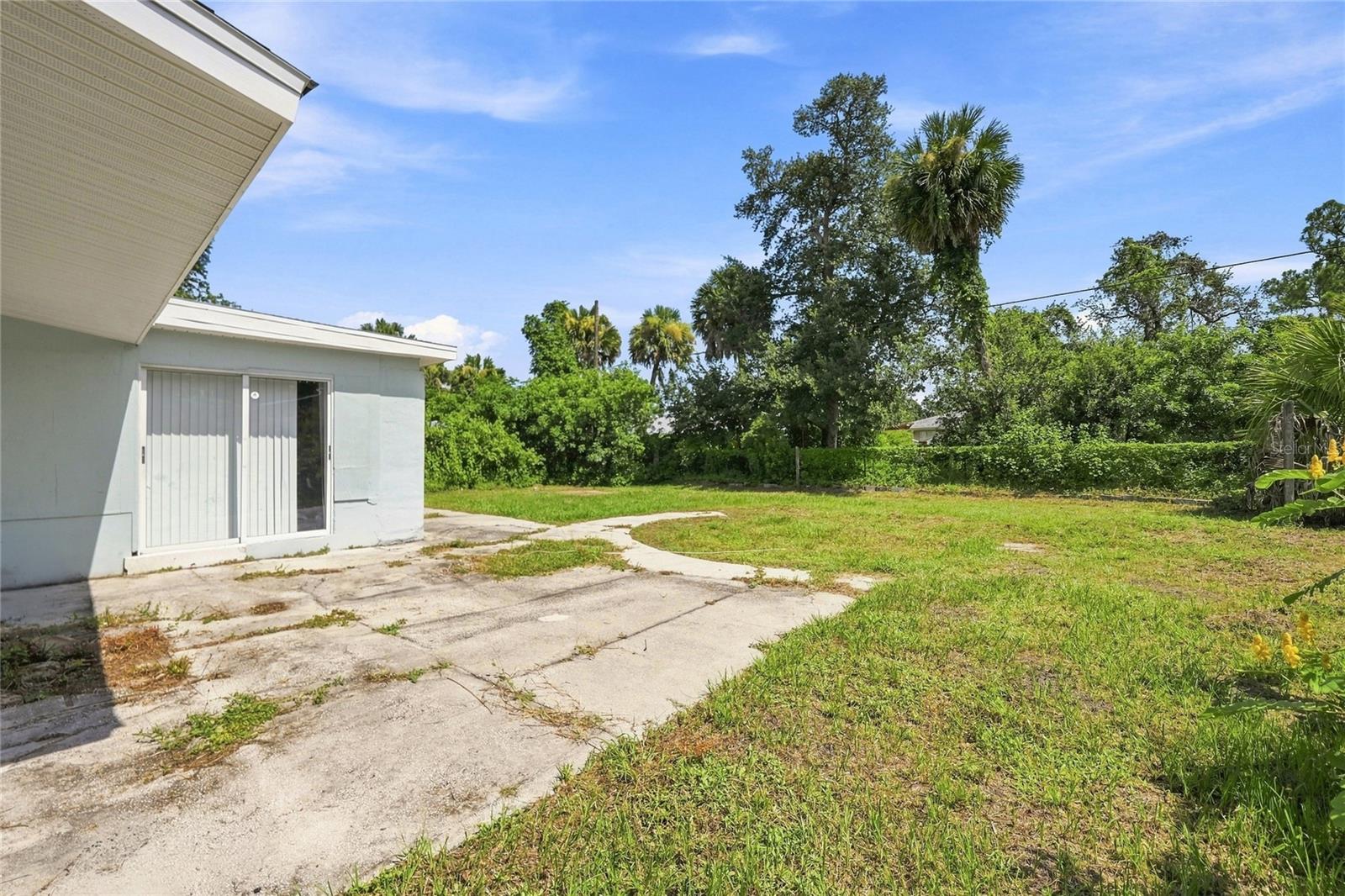 2618 Lakeshore Cir Property Photo 21