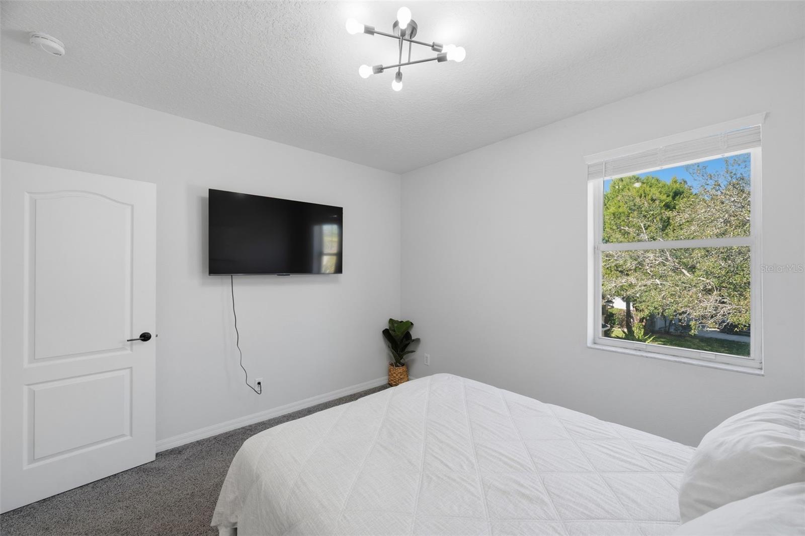 1542 Mccrea Dr Property Photo 50