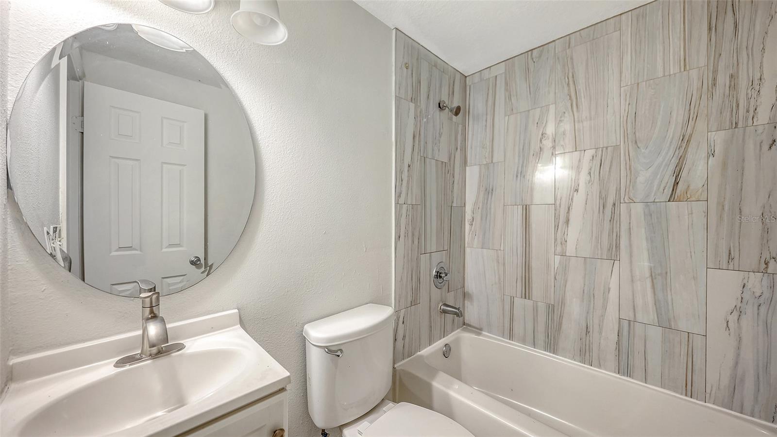 5617 6th Street Ct E #a & B Property Photo 15