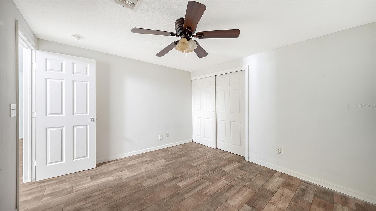 5617 6th Street Ct E #a & B Property Photo 37