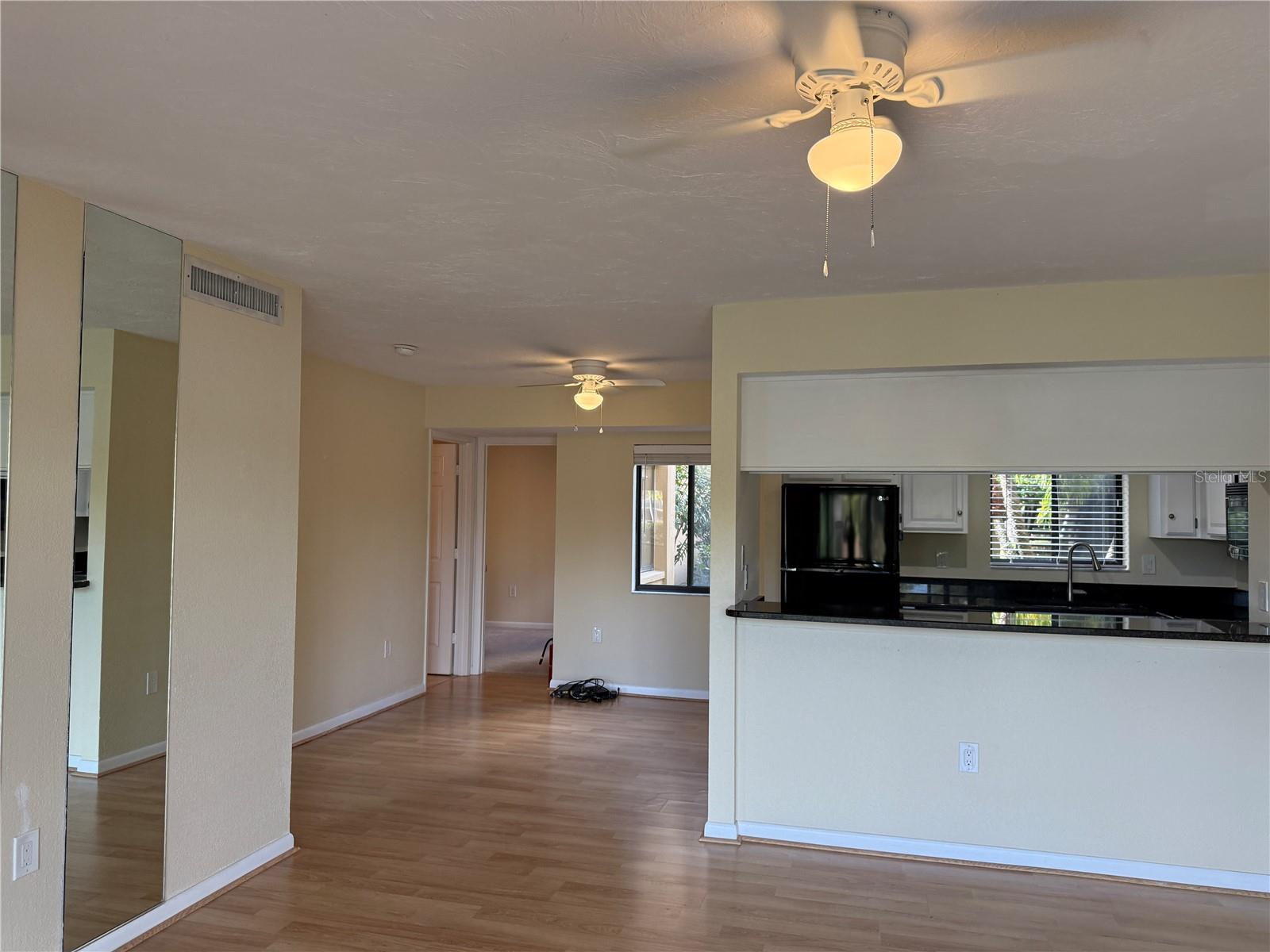5697 Ashton Lake Dr #6 Property Photo 10