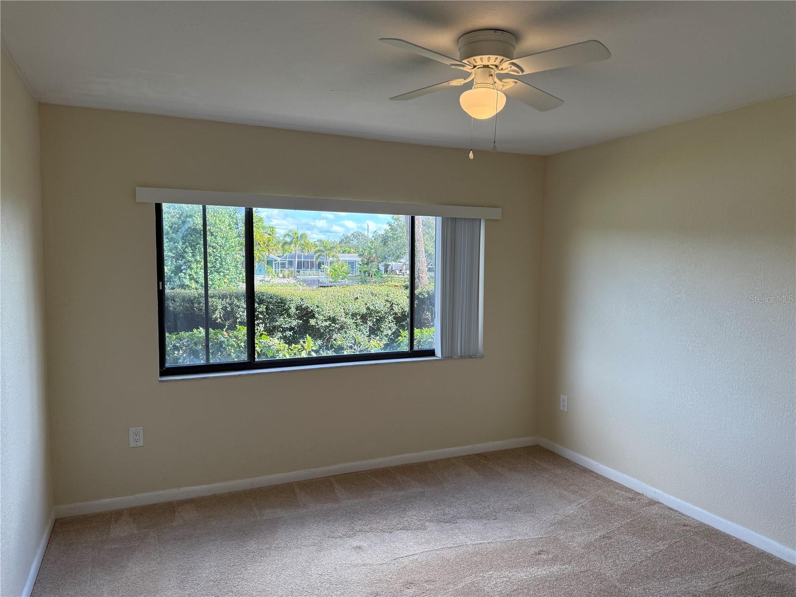 5697 Ashton Lake Dr #6 Property Photo 18