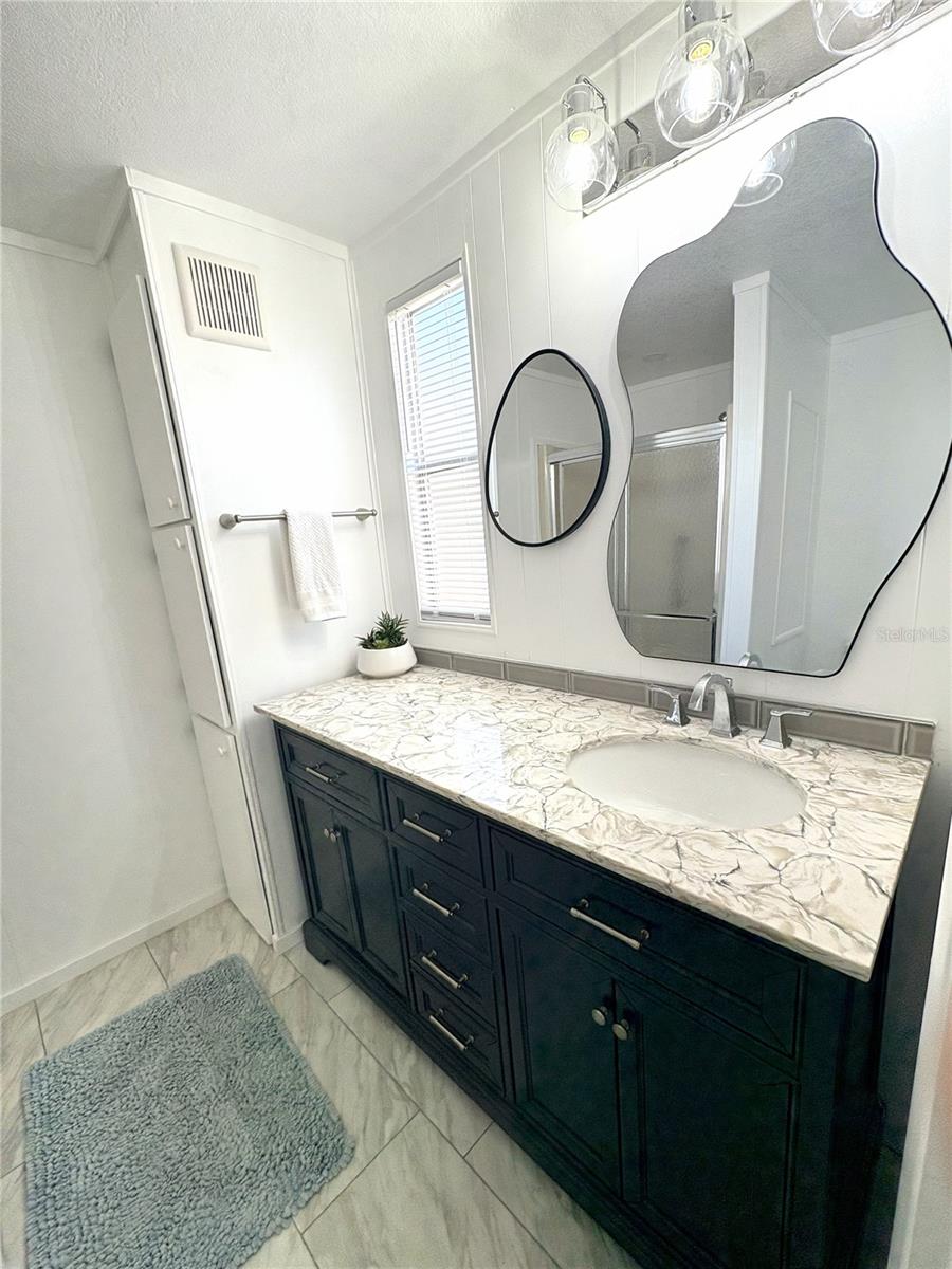 43 N Easter Island Cir Property Photo 10
